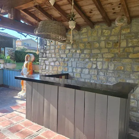 Domaine De Quittignan Brillette 3*