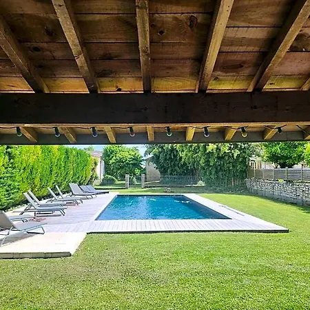 Domaine De Quittignan Brillette Gasthof 3*