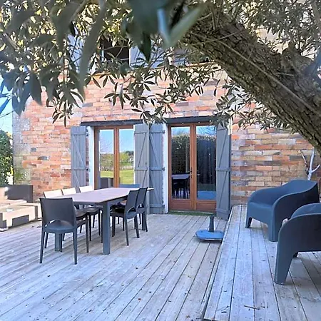 Domaine De Quittignan Brillette 3*