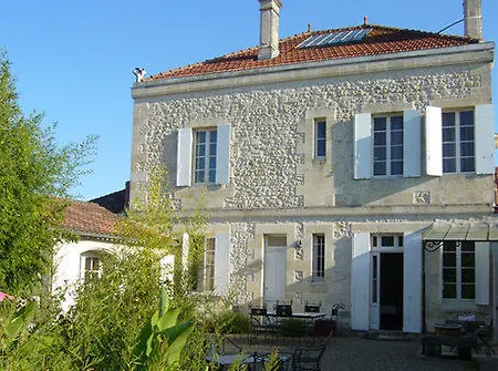 Domaine De Quittignan Brillette 3*