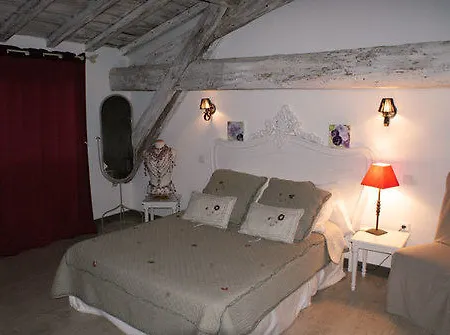 Domaine De Quittignan Brillette Gasthof 3*